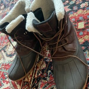 Women's Kamik Winter Boots size 10